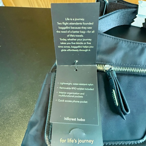 baggallini Hillcrest Hobo Crossbody Bag Black Nylon Removable RFID Wristlet - Picture 5 of 13